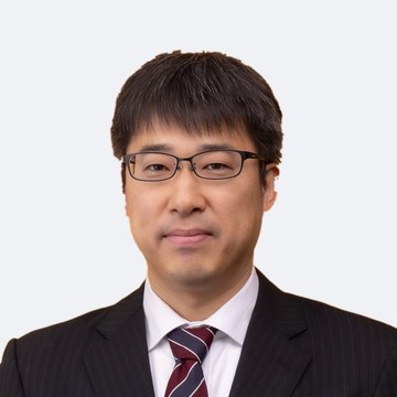 桑名 健太 氏の顔写真